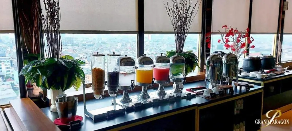 Grand Paragon Hotel