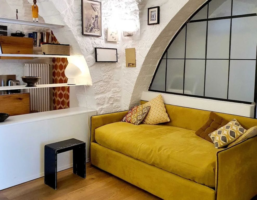 Beautiful Garden Apartment in Cisternino