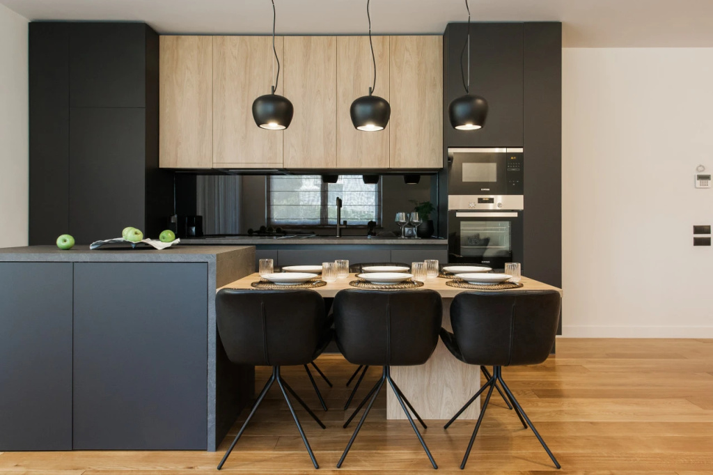 3BD Beachfront Athens Riviera Apartment by TheOlon