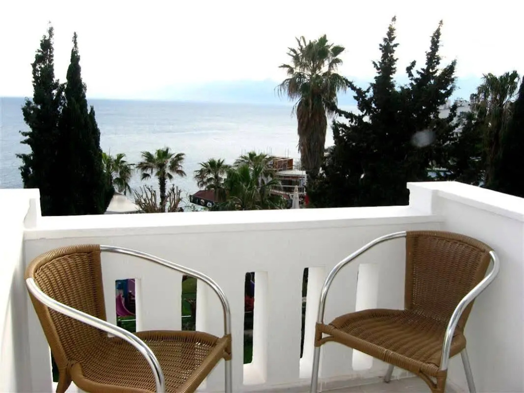 Royal City Hotel