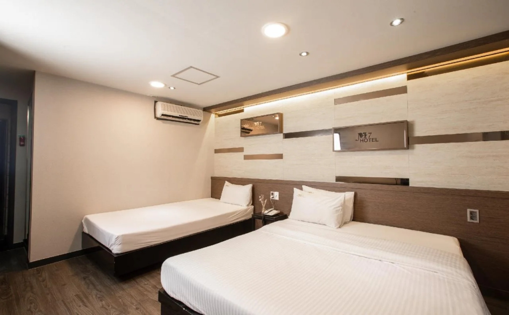 M7 Business Hotel