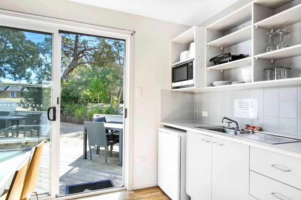 Huskisson Holiday Motel Cabins