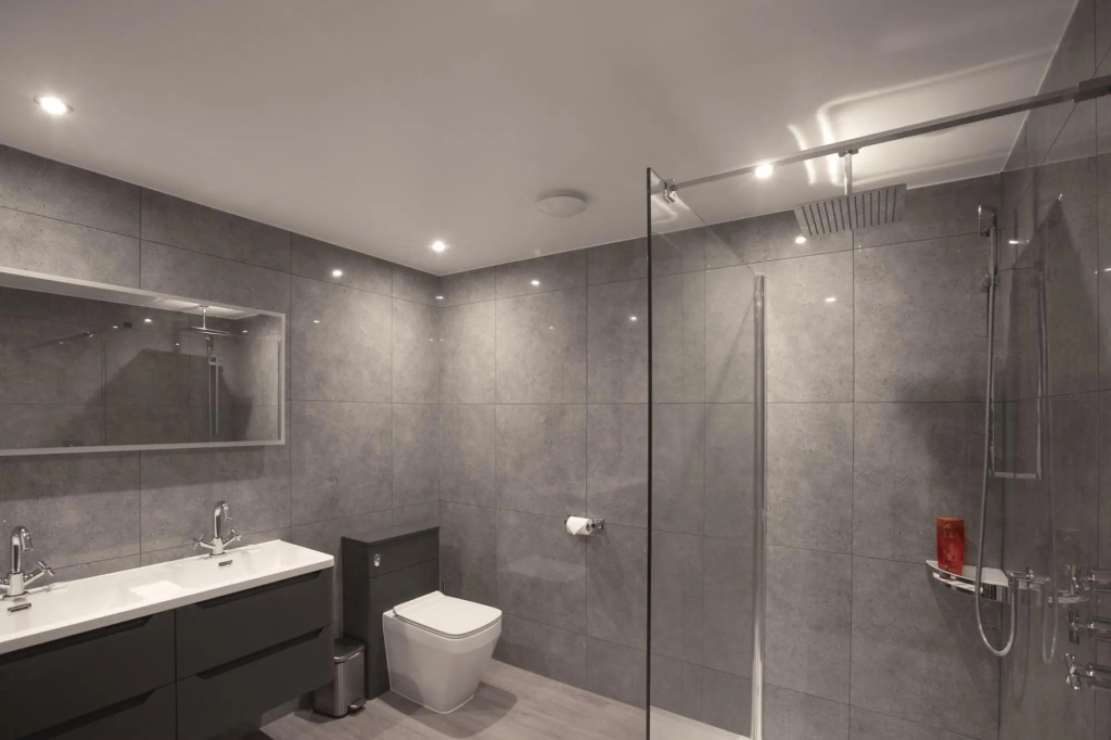 WS Flat 1 in Swindon