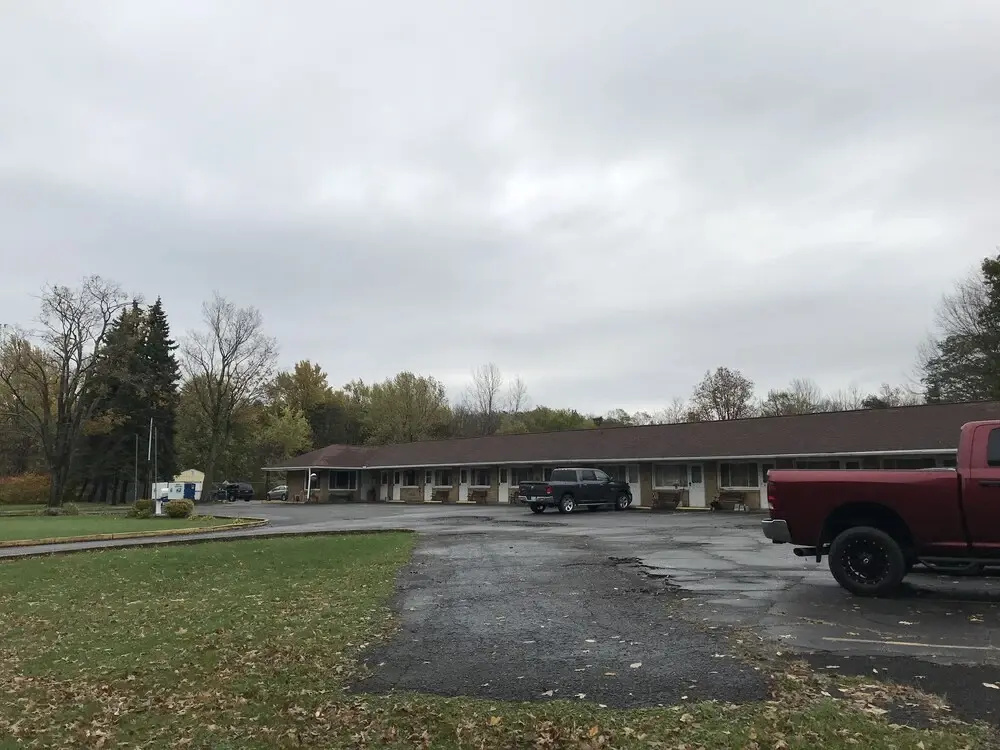 Angola Motel