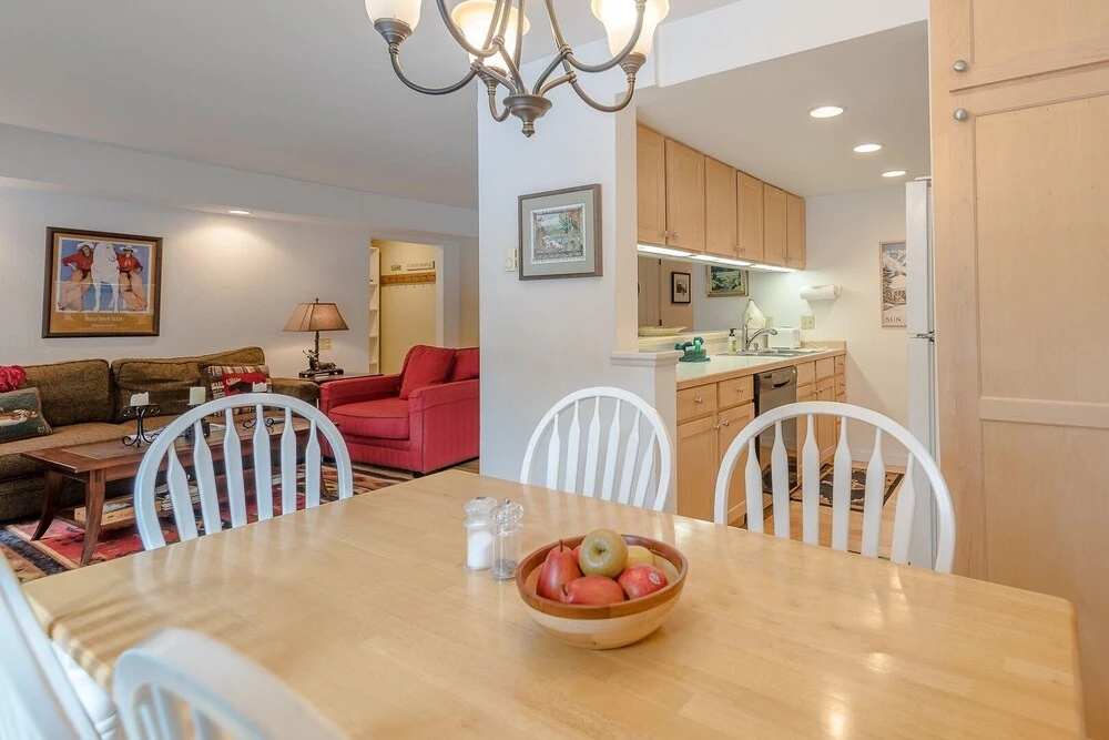 Horizon Four 141 - 2 Br Condo