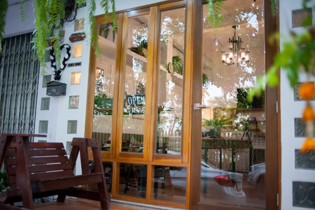 Victory Park Hostel - Maya Hostel