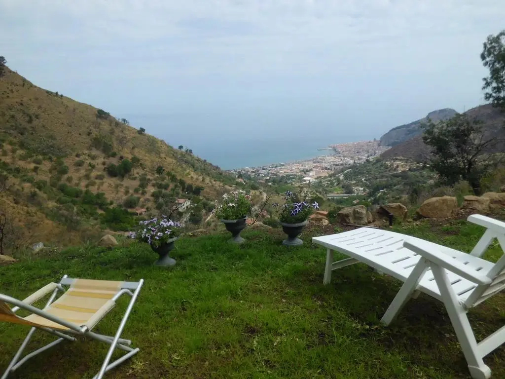 Casa Batia