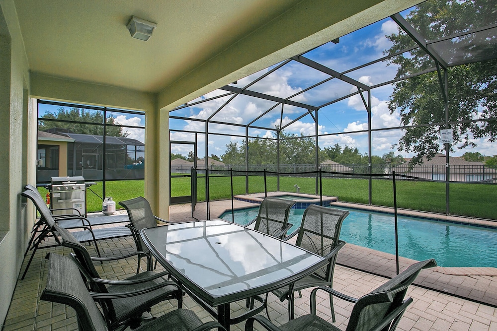 Highland View 6BR Villa Private Pool Near Disney