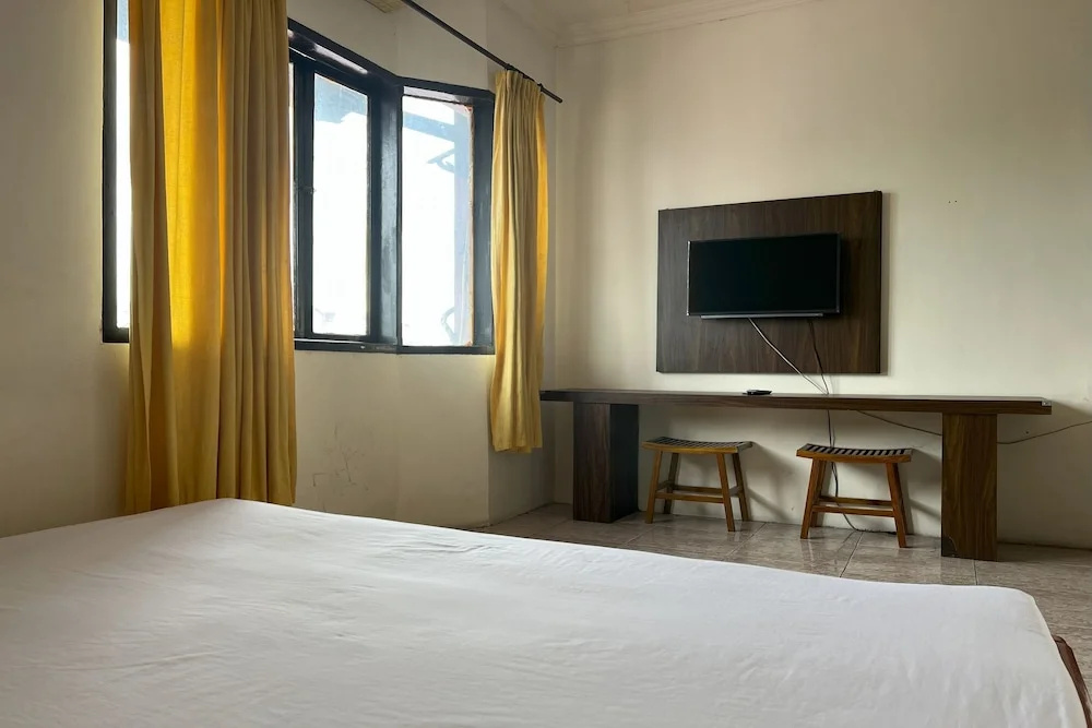 Hotel O Pondok Zamzam Near Taman Arung Palakka, Bone