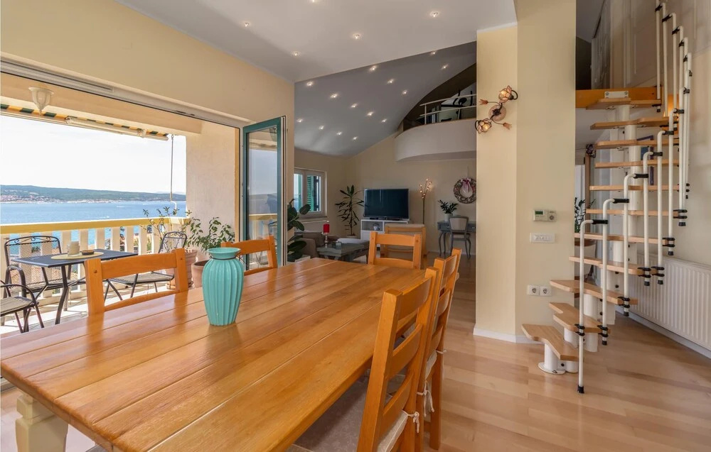 Beautiful Apartment in Crikvenica With 2 Bedrooms and Wifi