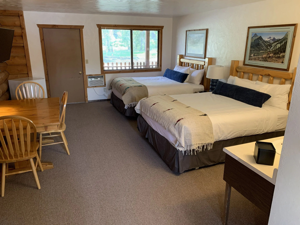 River\s Fork Lodge