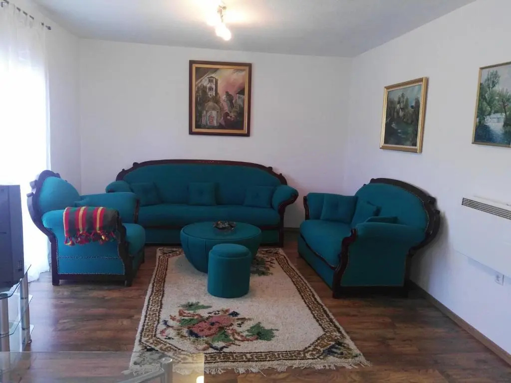 Apartment Beha
