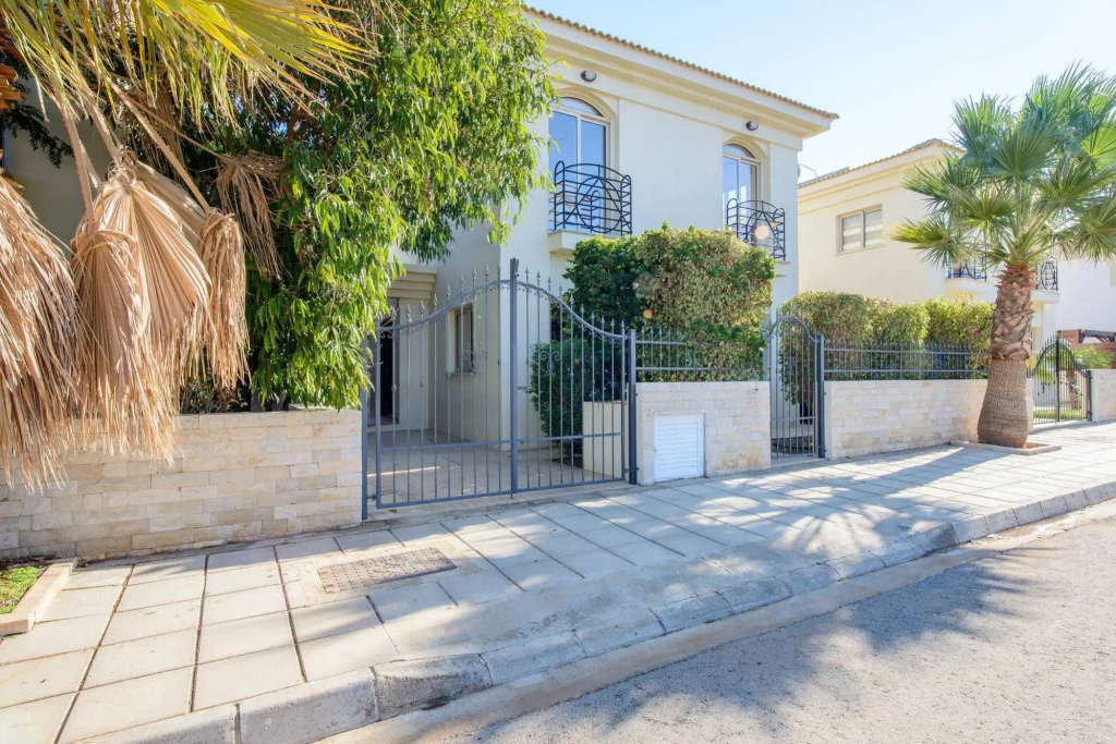 Villa Ariadne