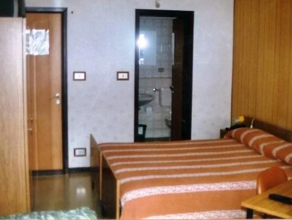 Dufour Hotel