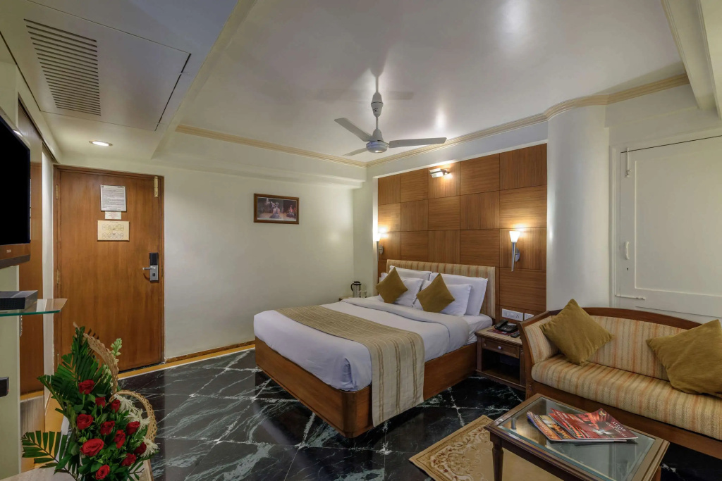 Comfort Inn President Near Ahmedabad Junction Station