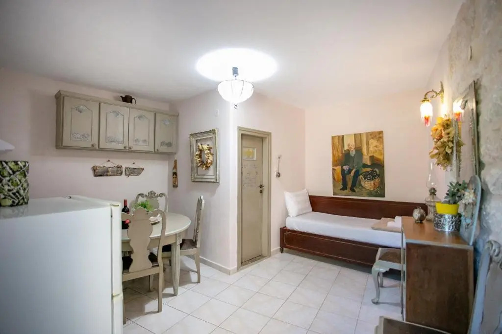 Charouda Country House