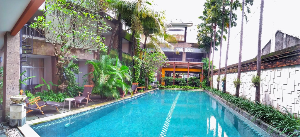 ECLIPSE Hotel