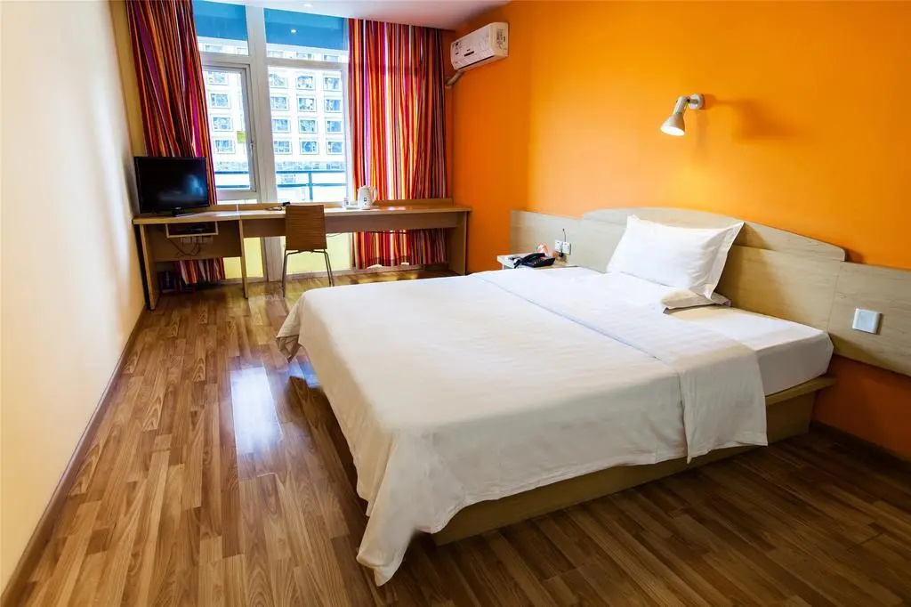 7Days Inn Sanya Chunyuan Seafood Square