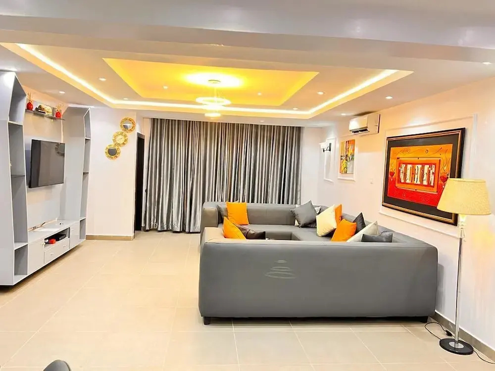 Service Apartment Hub