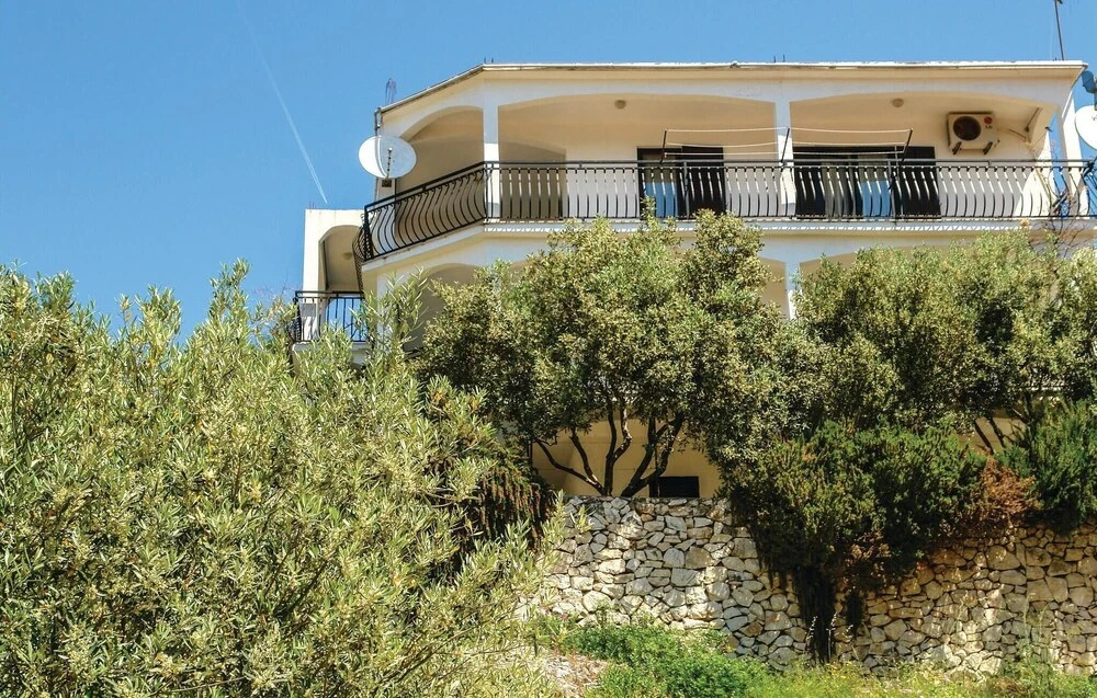 Awesome Home in Sevid With Wifi and 3 Bedrooms