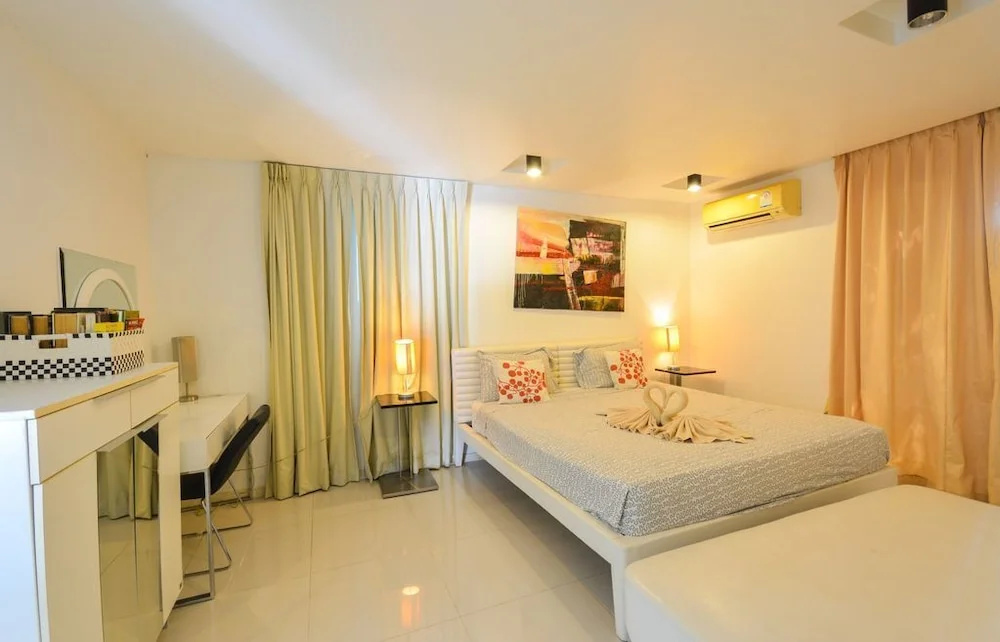 Villa Kamala Regent 3-4 Bedrooms