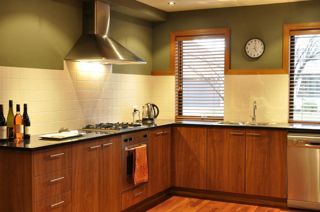 Lansdown Peaks Apartments