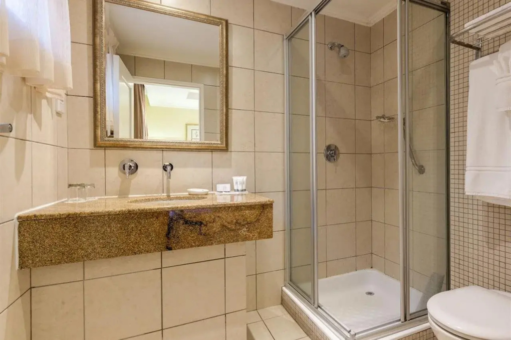 Courtyard Hotel Rosebank