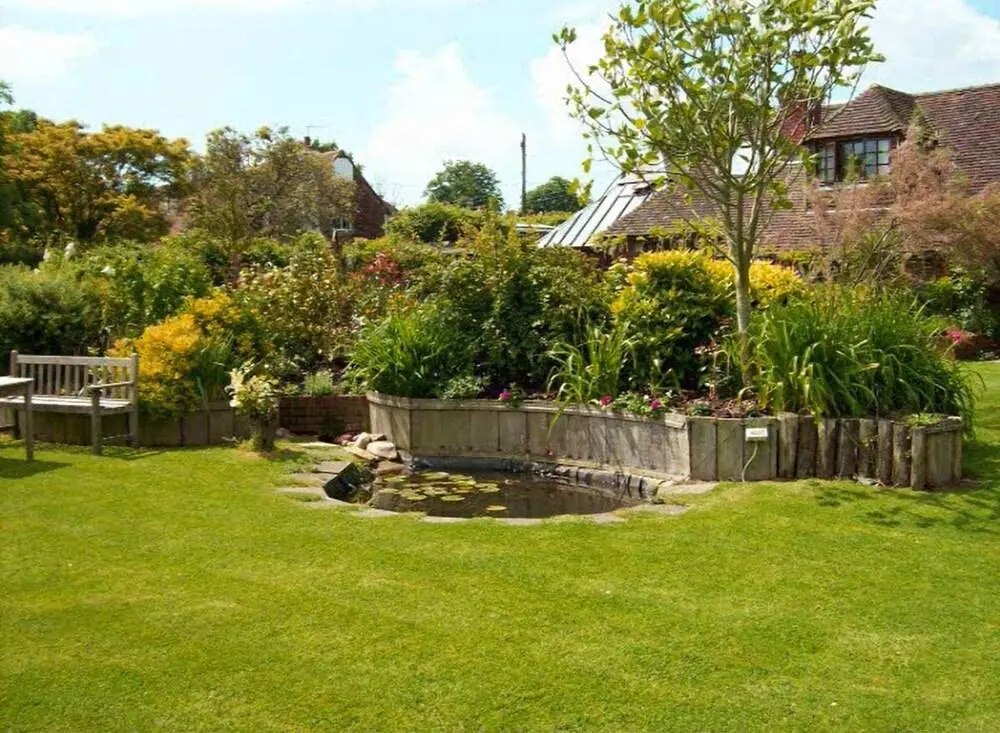 Iden Coach House