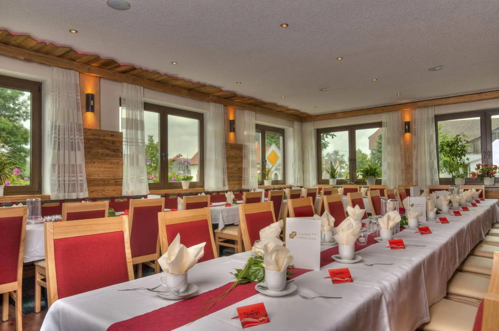 Landhotel Zum Goldenen Kreuz