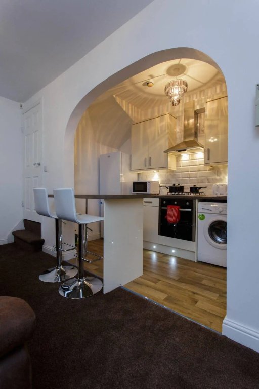 Shaftesbury Apartments