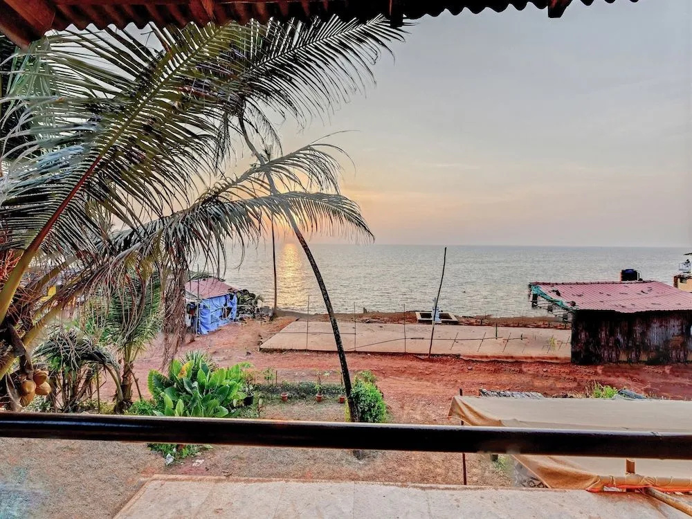 OYO 24176 Home Sea View Stay Anjuna Beach