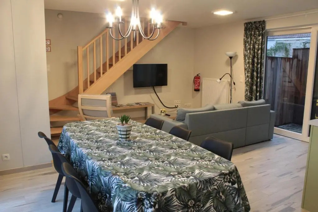 De Panne - Adinkerke - \t Voetbrugsje comfortabele nieuwbouw