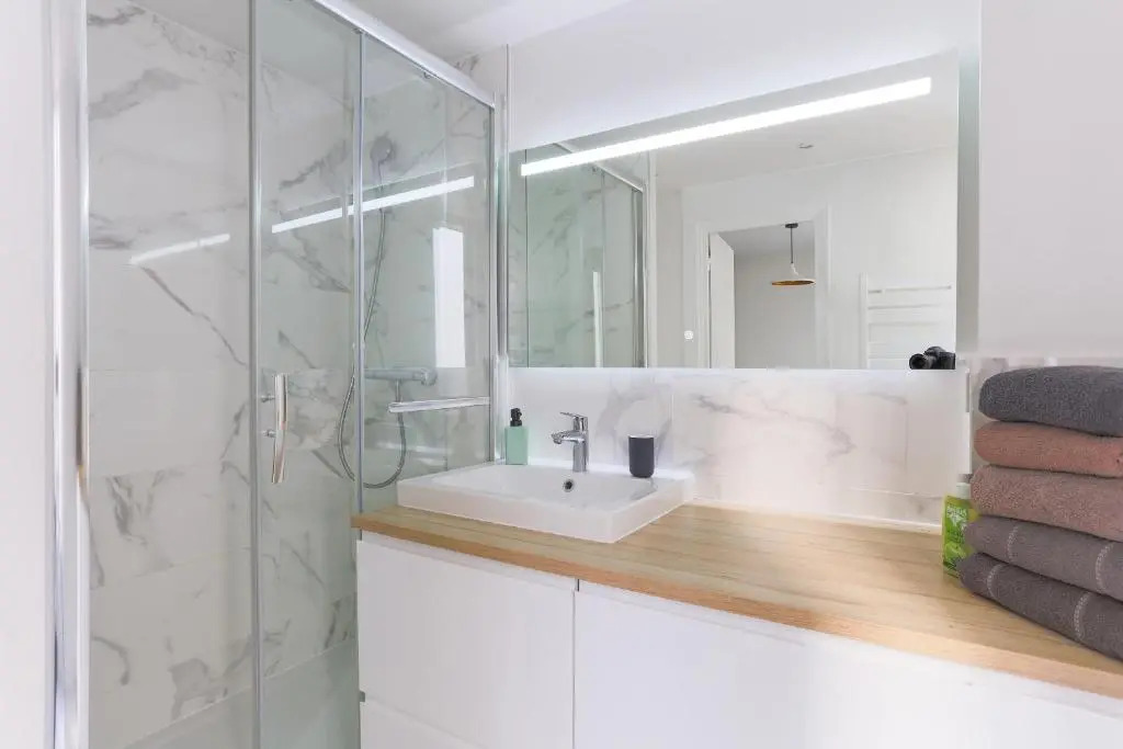 Eiffel Tower Royal Apartment