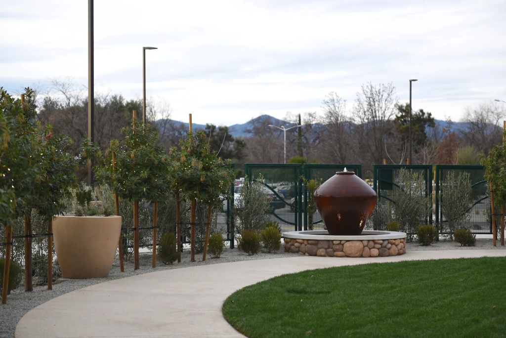 Sheraton Redding Hotel at the Sundial Bridge