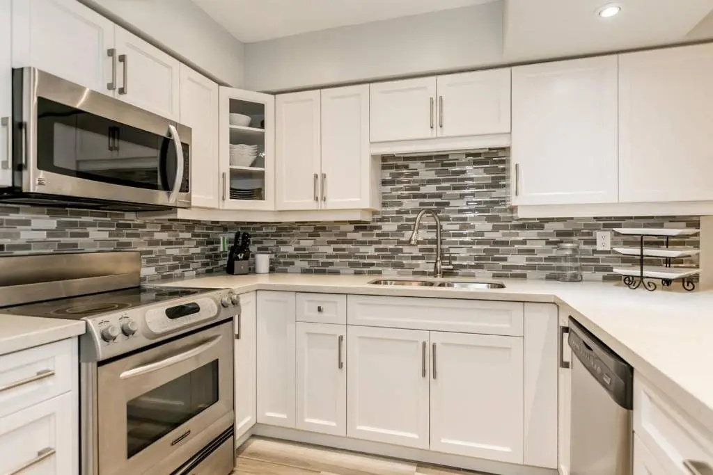 Blue Mountain, 3 Bedroom, Slopeside, Chateau Ridge 212