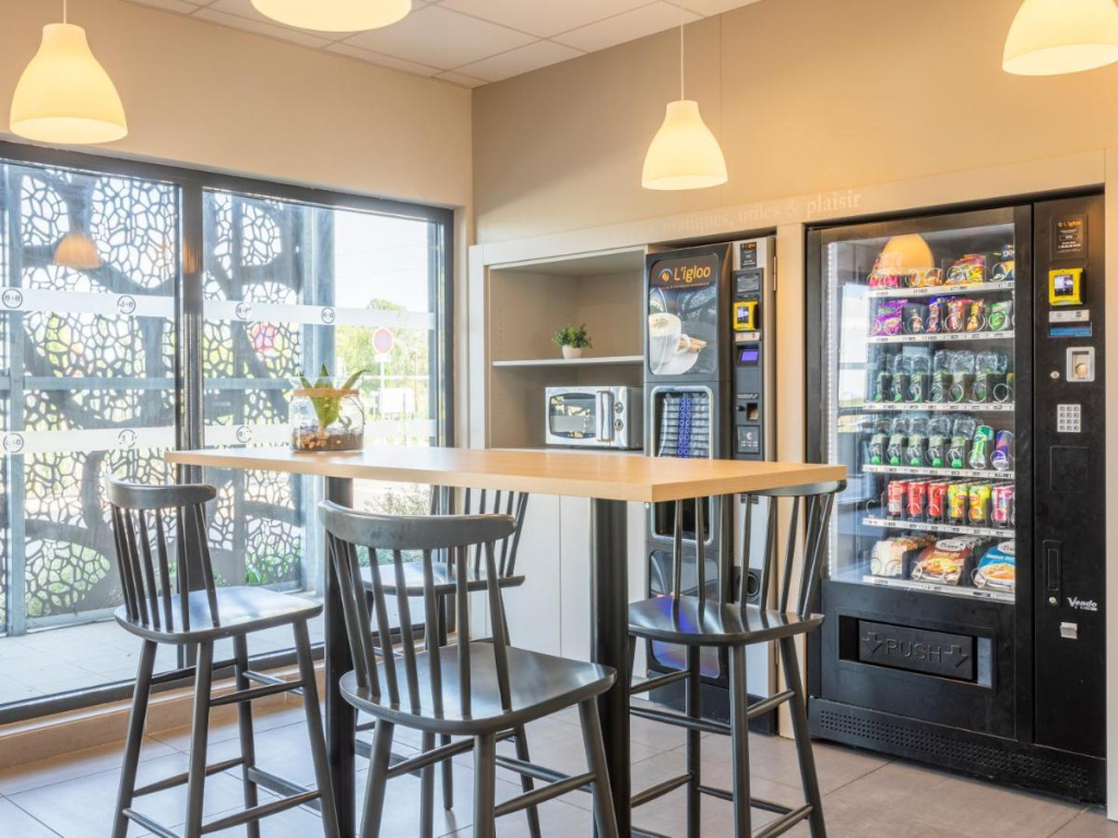 B&B HOTEL Saint-Martin-de-Crau Alpilles Camargue