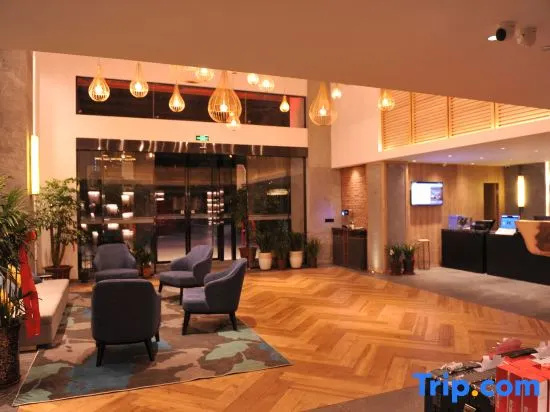 Lan Hotel