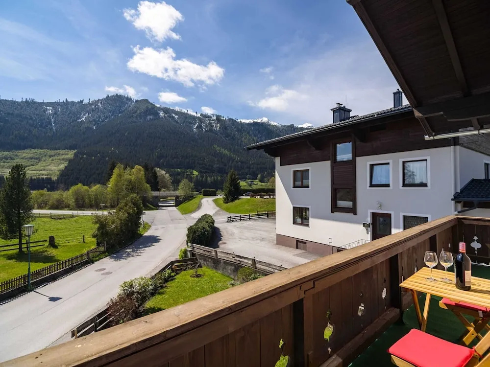 Modern Apartment Near Ski Area