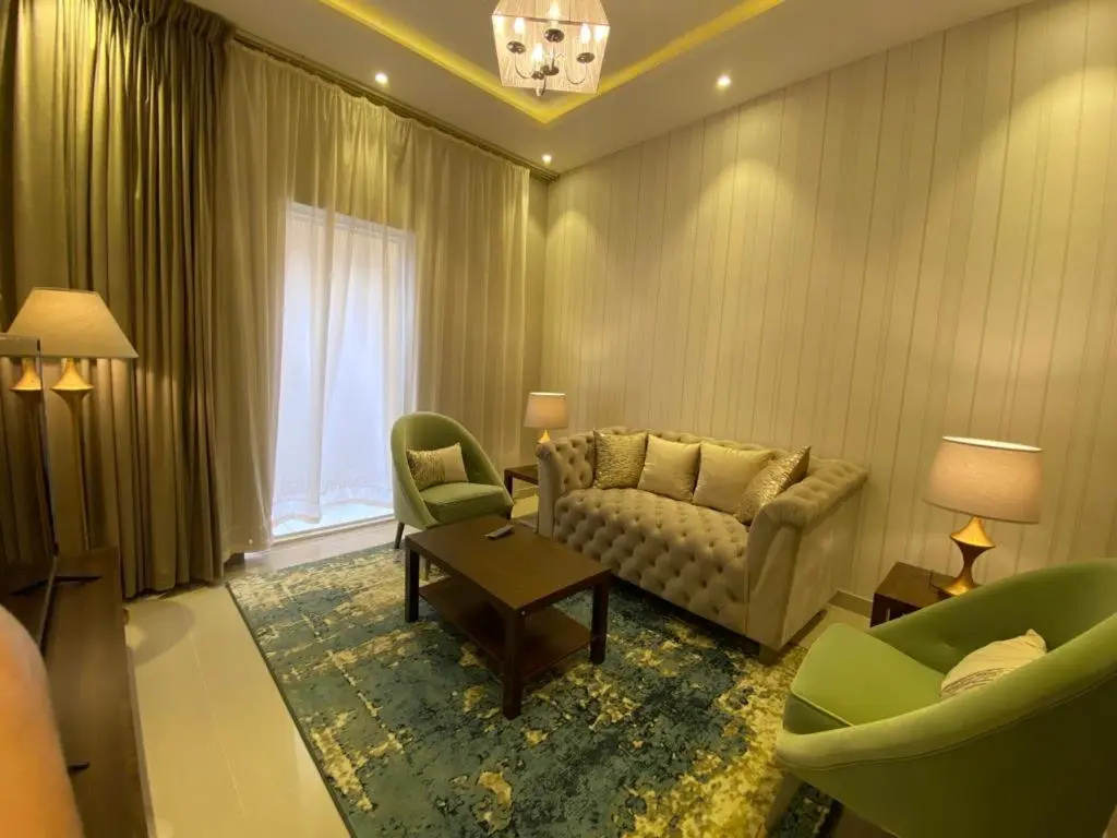 F residence, Elegant & Luxury