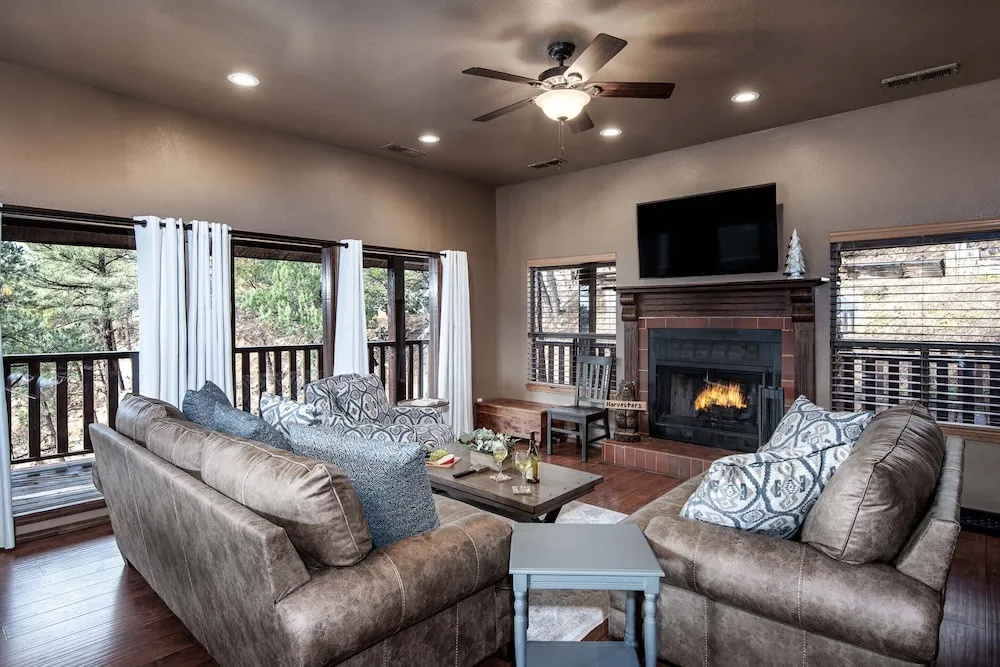 Timberline Hideaway