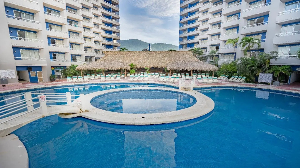Playa Suites