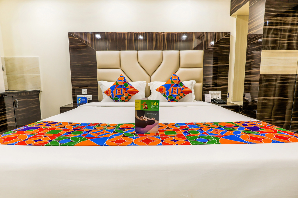 FabHotel Crown Heights - Nr Koramangala Club