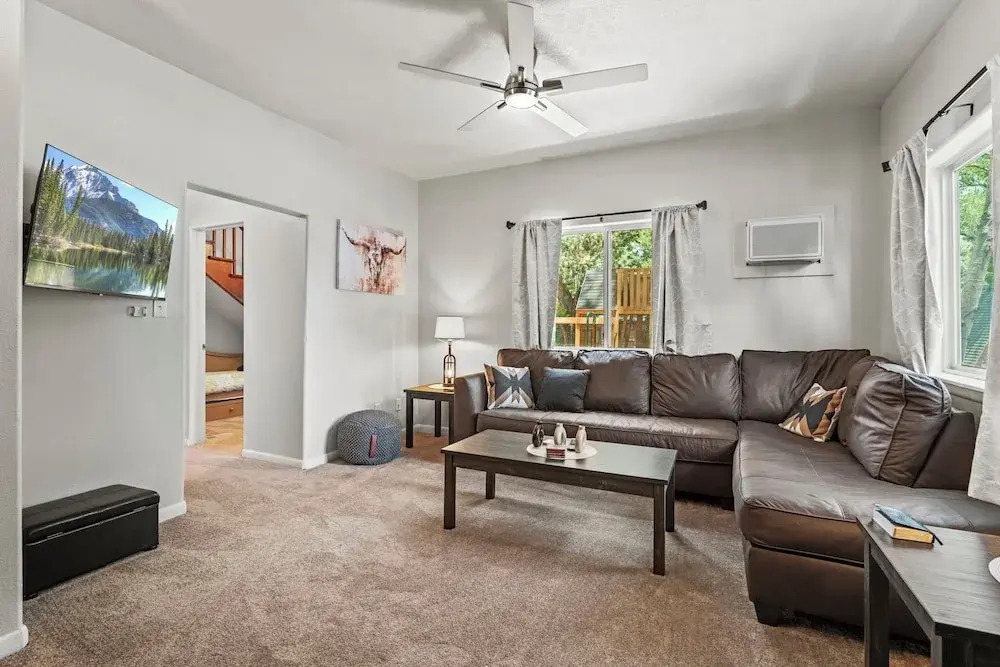 Timber Lodge Cabins 32