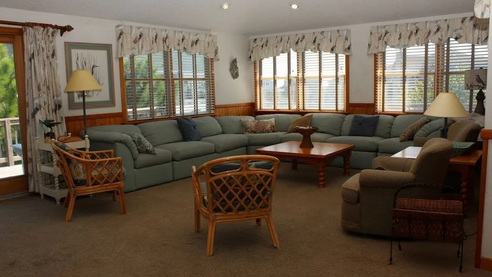Zephyr - 5 Br Home