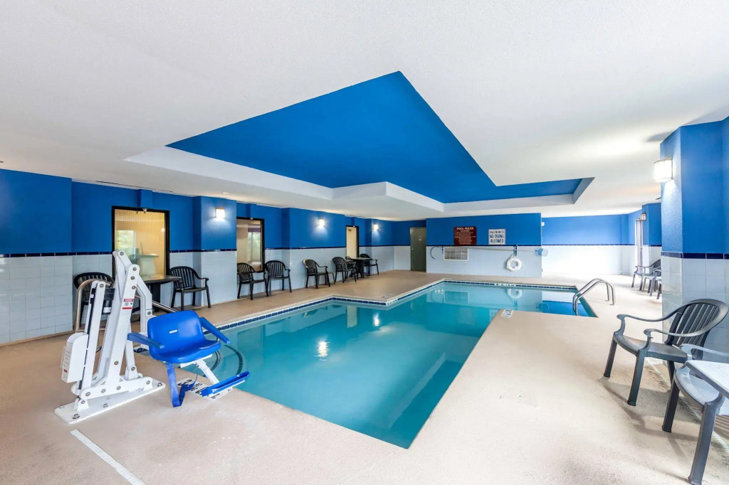 Comfort Inn & Suites Chattanooga West - Lookout Mountain
