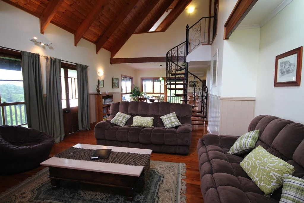 Shenanigans Spur Cottage