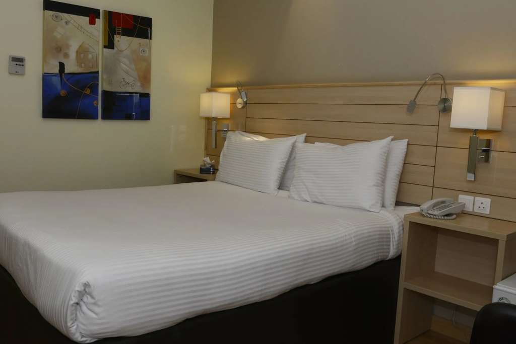 Crystal Hotel