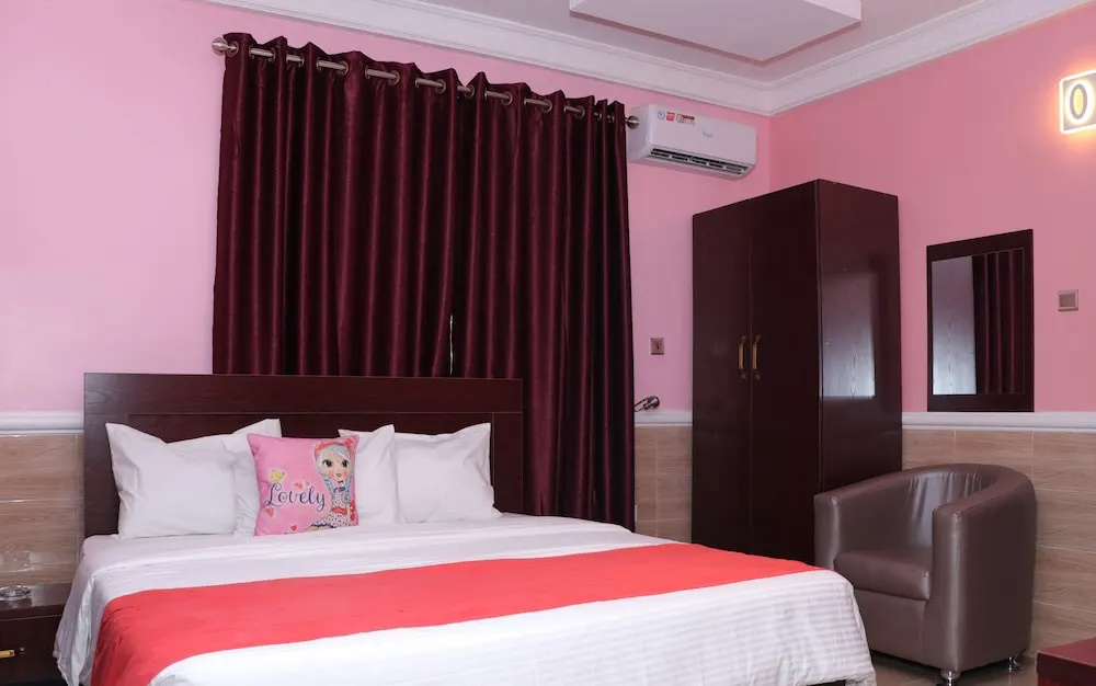 Ubiq Suites and Apartments - Abuja