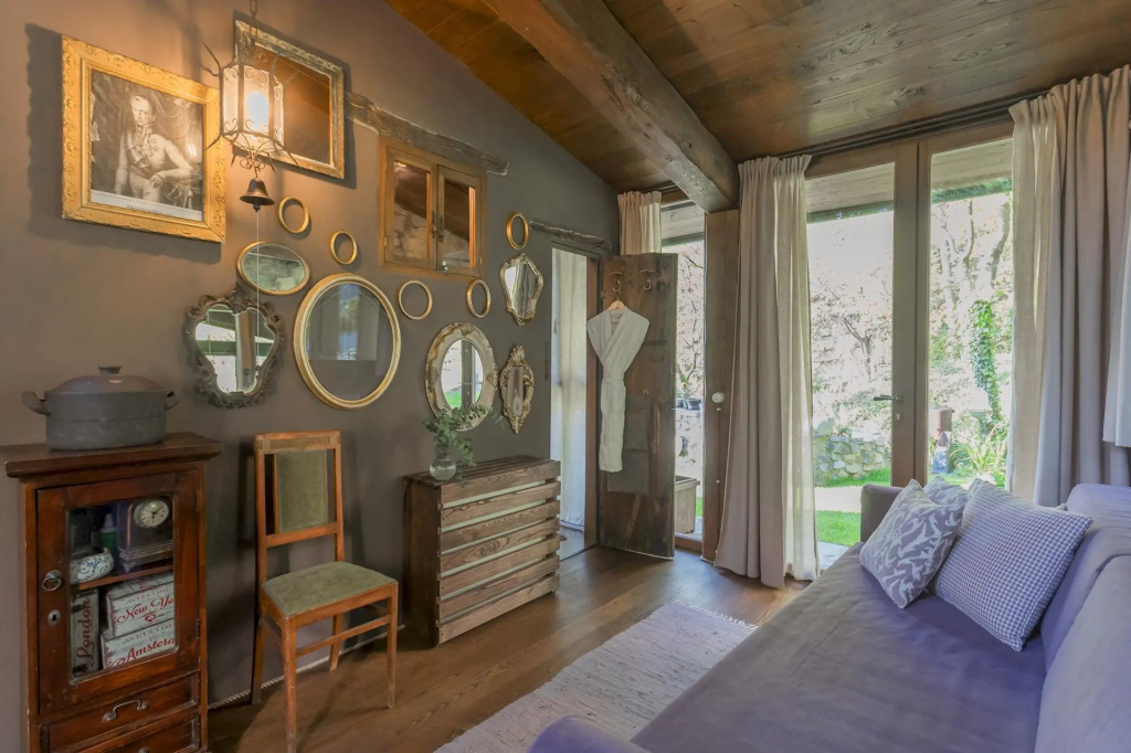 Co-d462-ariv21at - The Writer s Nest