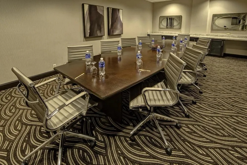 Garden Plaza Hotel Inn and Suites Decatur